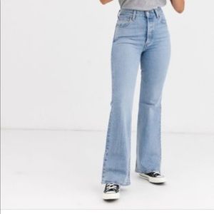 Levi’s Flare Jeans